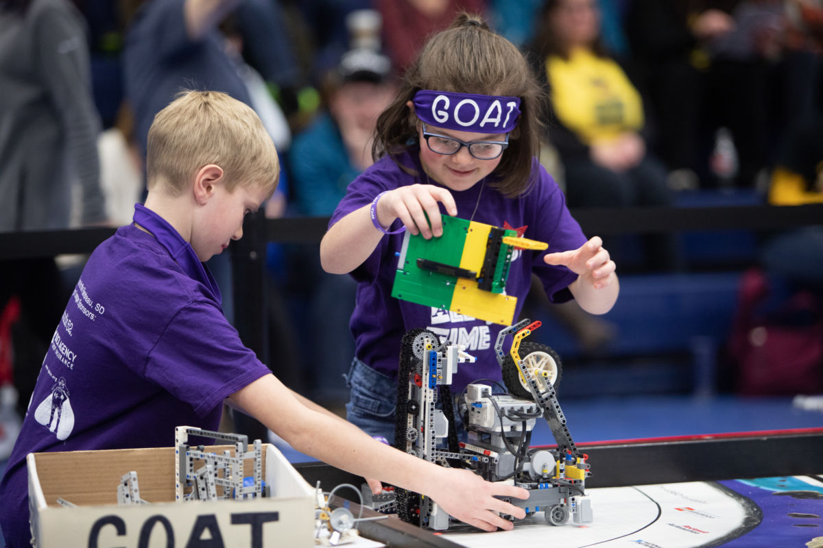 2019 FIRST LEGO League State Tournament Showcases Talent - EmBe